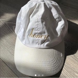 Honey white hat